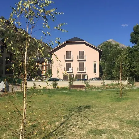 Apartamentos Panticosa 팬틱코사